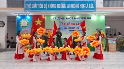 ĐỪNG CHỈ LƯỚT QUA, HÃY “CHẠM” ĐỂ ĐỒNG HÀNH!